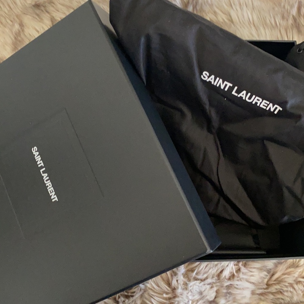 saint laurent ysl - Picture 7 of 8